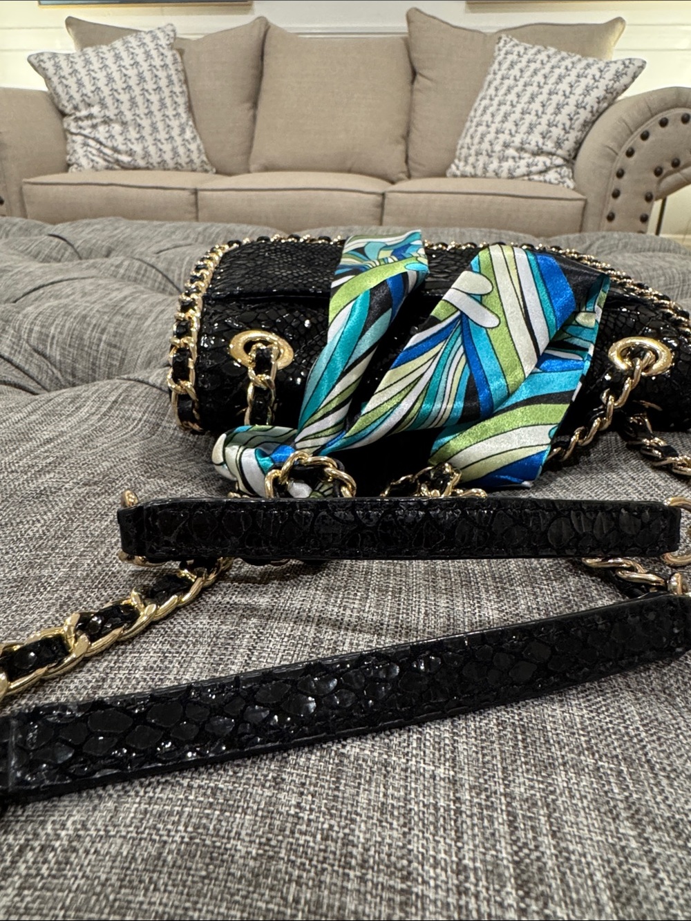 Michael Kors Bag Sloan Python Embossed Black Leather Convertible Crossbody - Picture 16 of 17